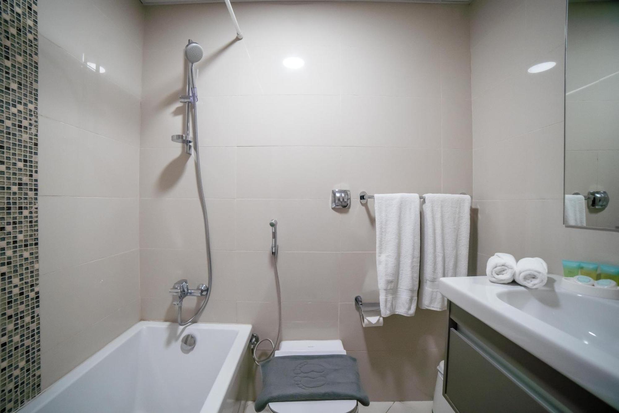 Continental Tower, Dubai Marina - Luton Vacation Homes 部屋 写真