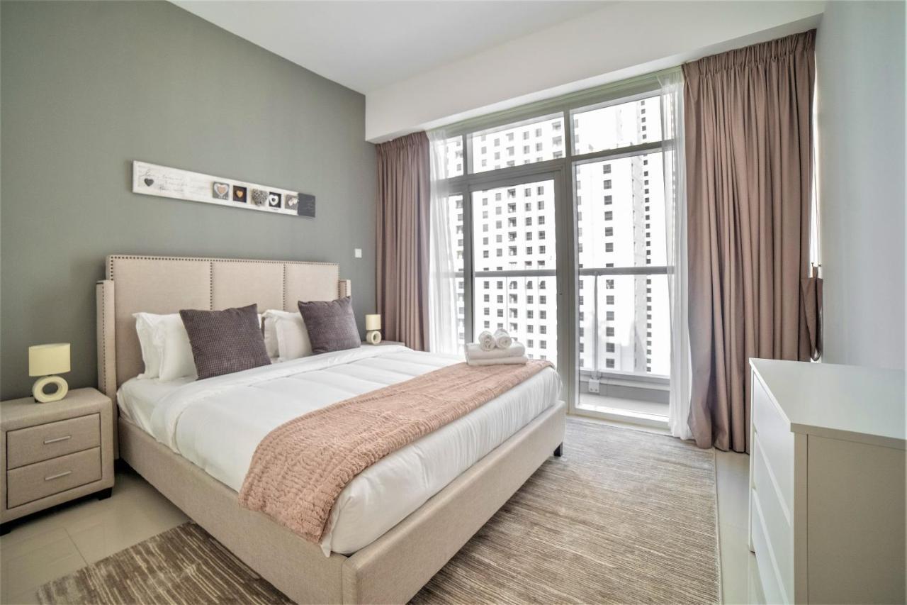 Continental Tower, Dubai Marina - Luton Vacation Homes エクステリア 写真